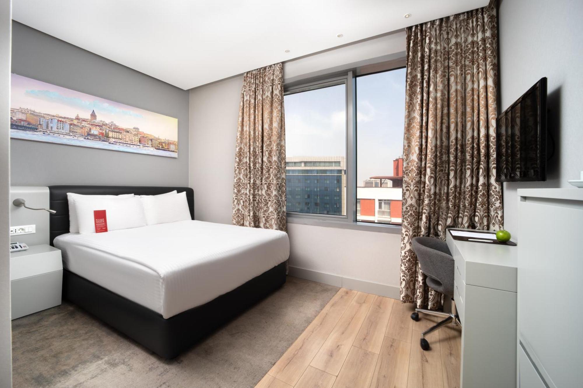 Ramada Plaza By Wyndham Istanbul Atakoy Hotel Kültér fotó