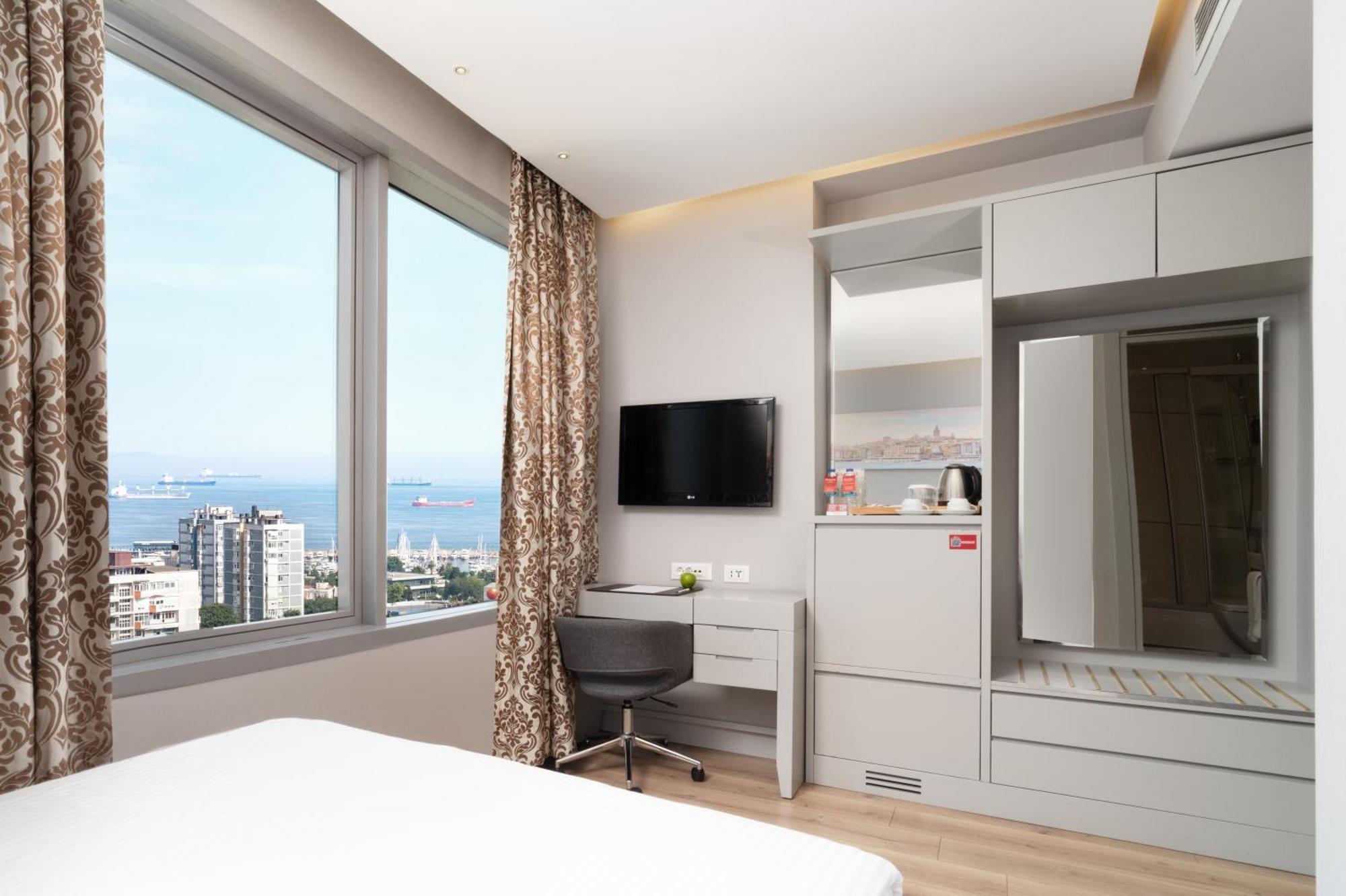 Ramada Plaza By Wyndham Istanbul Atakoy Hotel Kültér fotó
