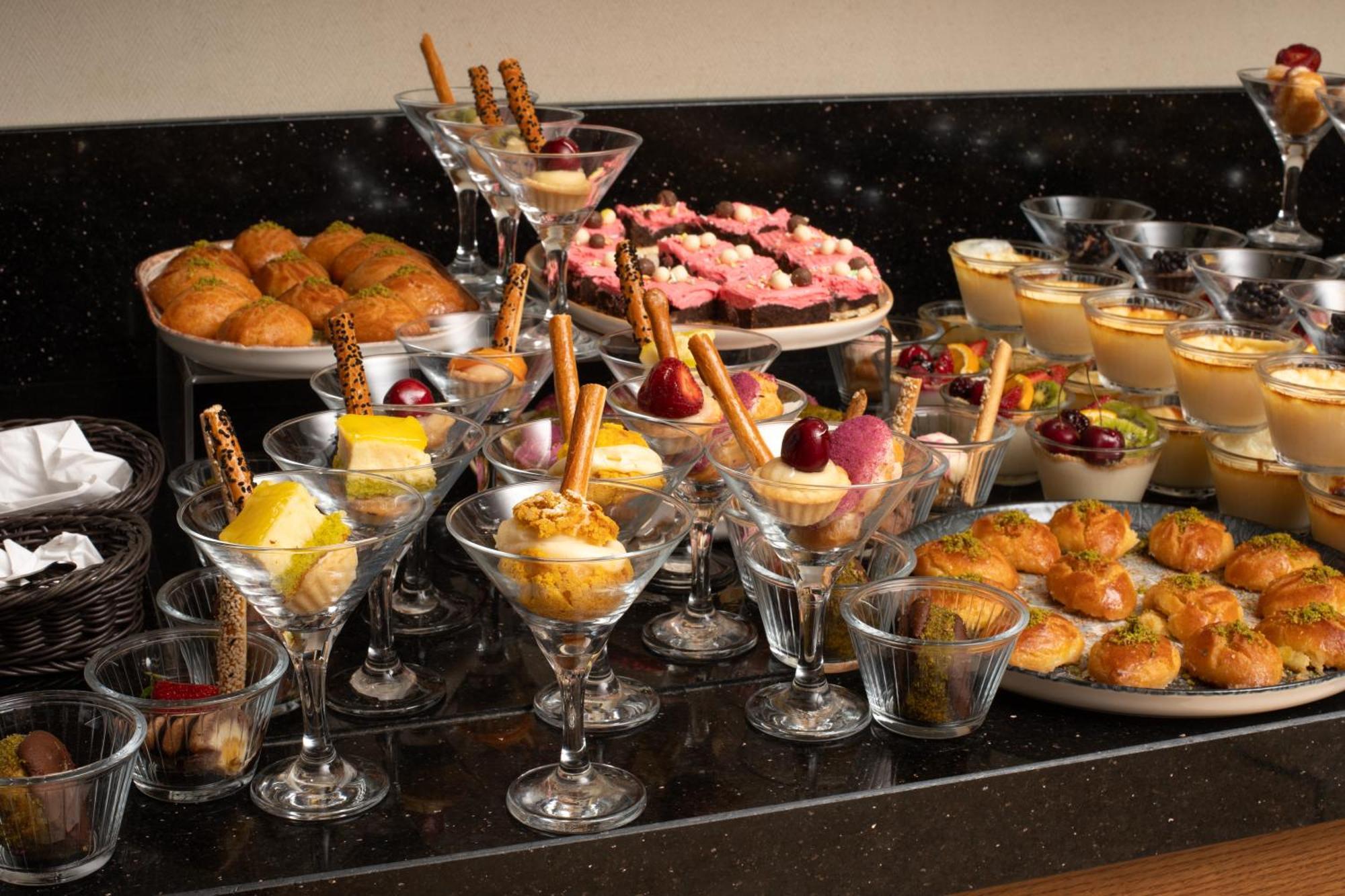 Ramada Plaza By Wyndham Istanbul Atakoy Hotel Kültér fotó