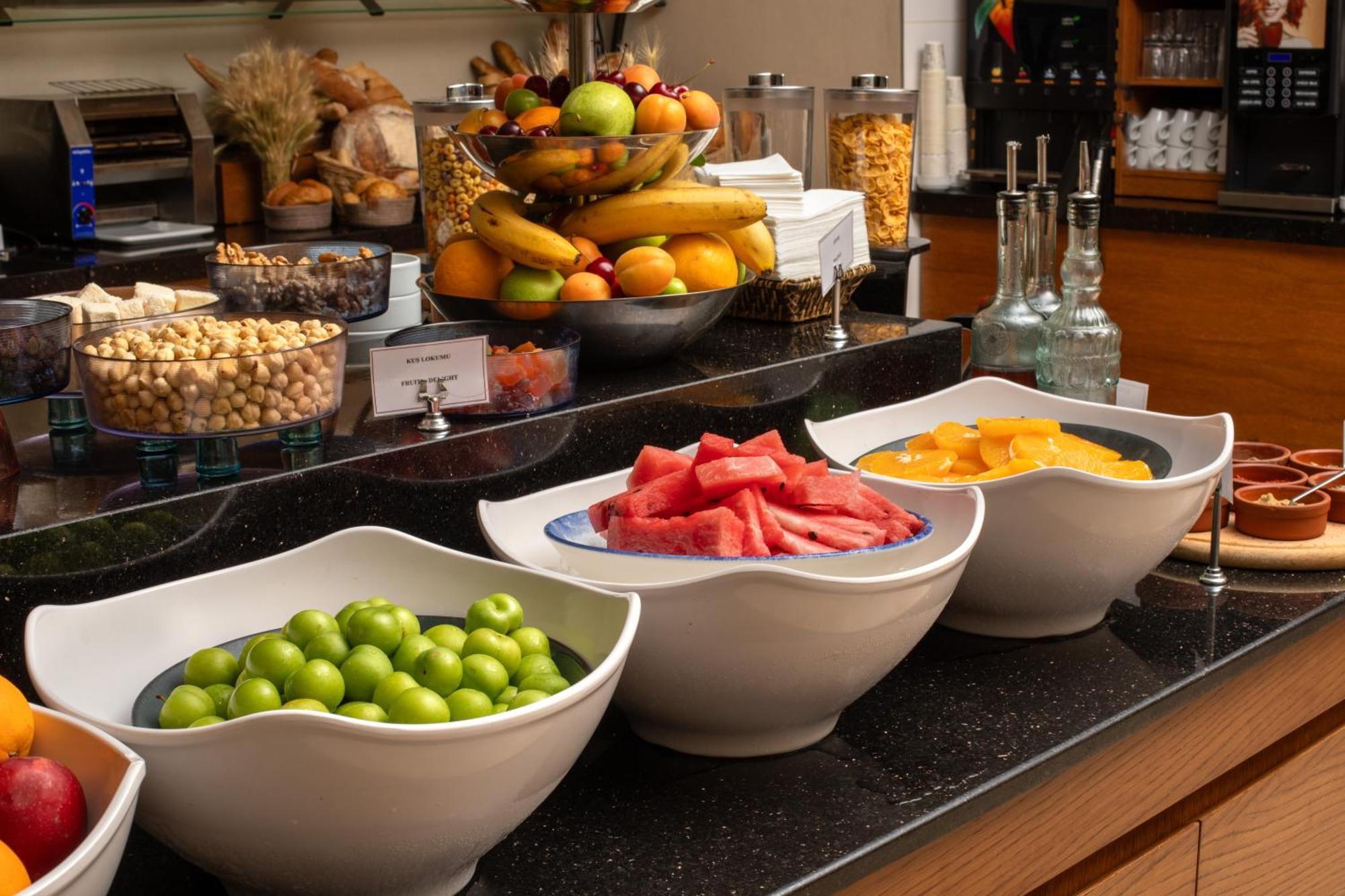 Ramada Plaza By Wyndham Istanbul Atakoy Hotel Kültér fotó