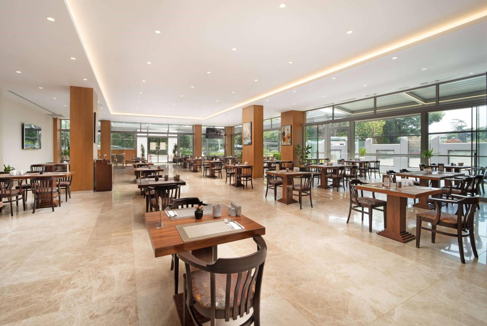 Ramada Plaza By Wyndham Istanbul Atakoy Hotel Kültér fotó
